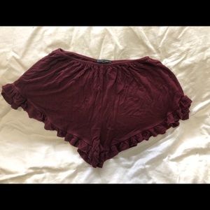 Brandy Melville Vodi shorts